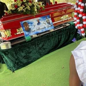 Meet your Posher, Latoya